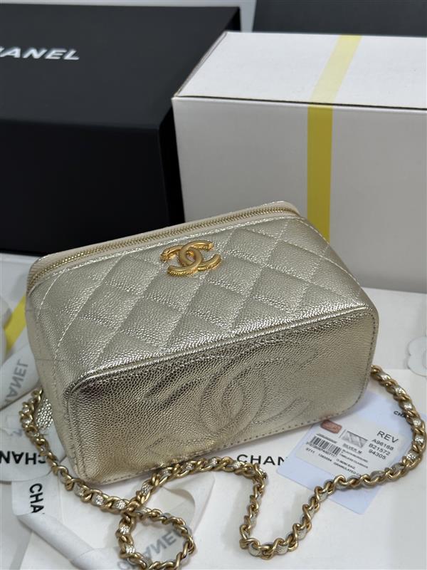 2026127205141586 700